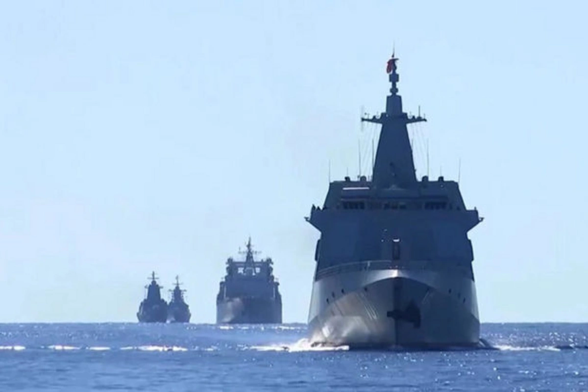 СМИ: Россия, Китай и Иран проведут трехсторонние военно-морские учения